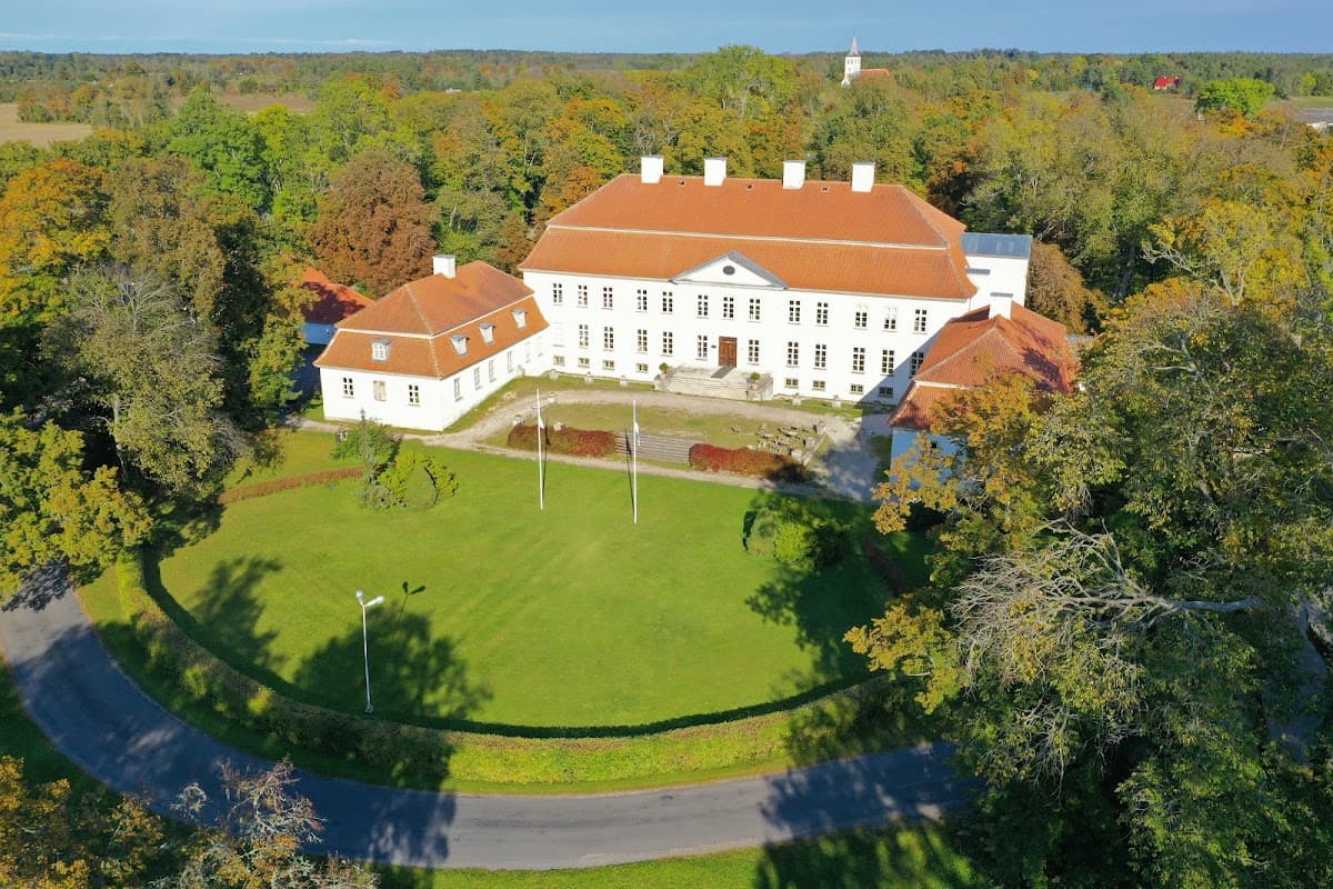 Suuremõisa Loss - Hiiumaa