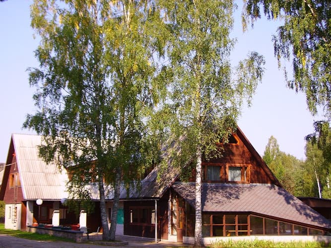 Kivi Turismitalu - ürituskoht linnas Vardi