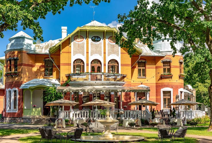 Villa Ammende Restoran ja Hotell - Pärnu