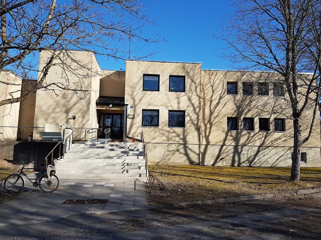 Hiiumaa Arenduskeskuse seminariruumid - Kärdla