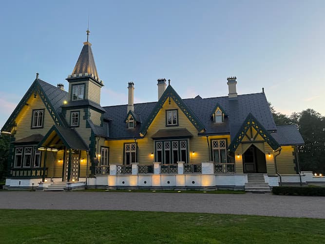 Kõltsu manor - Laulasmaa