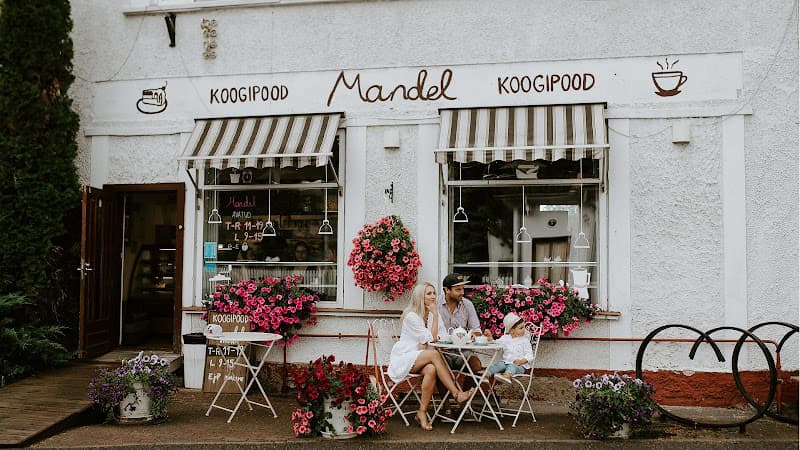 Patisserie “Almond” - Tartu