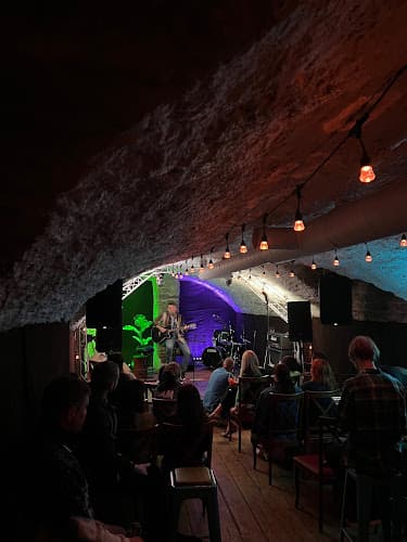 Fort Bar live music - Tallinn