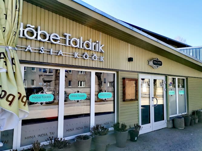 Hõbe Taldrik Restaurant - Pärnu