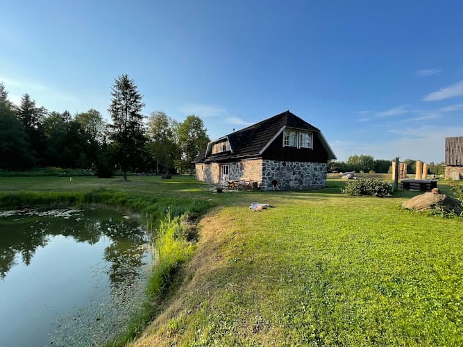 Loovälja Guesthouse - ürituskoht linnas Seli