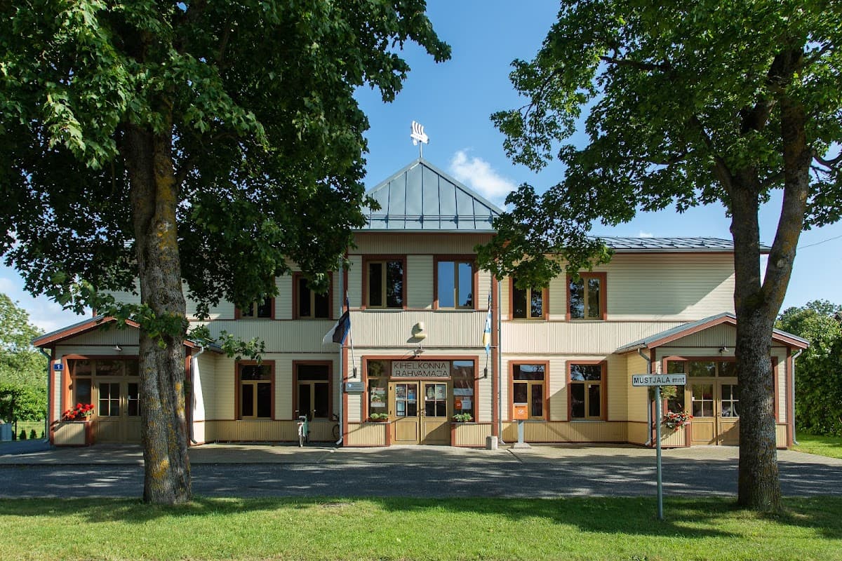 Kihelkonna Rahvamaja - Saaremaa