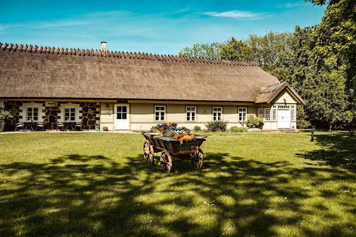 Vanatoa Taluhotell - Muhu
