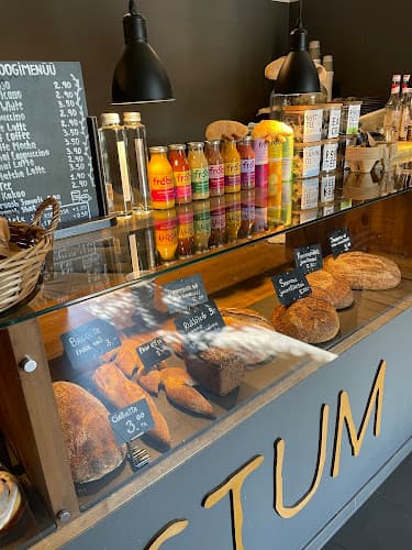 Crustum Bakery - Tallinn