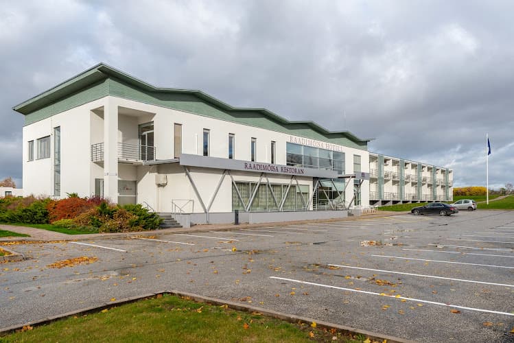 Raadimõisa Hotell - Raadi