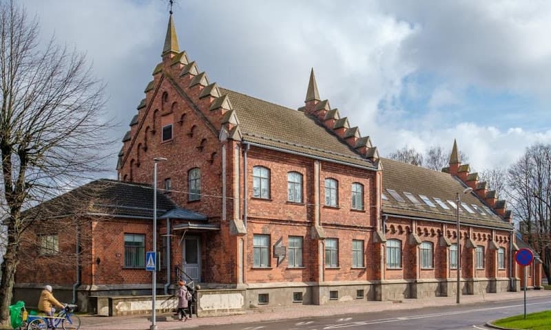 Pärnu Vabakonna Maja - Pärnu