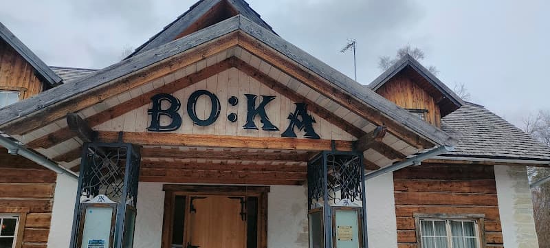 Männiaru Puhkemajad BO KA Pubi - ürituskoht linnas Oru