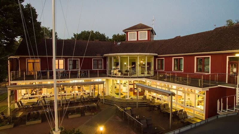 Jahtklubi Restoran - Pärnu