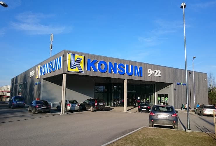 Ihaste Konsum - ürituskoht linnas Veibri
